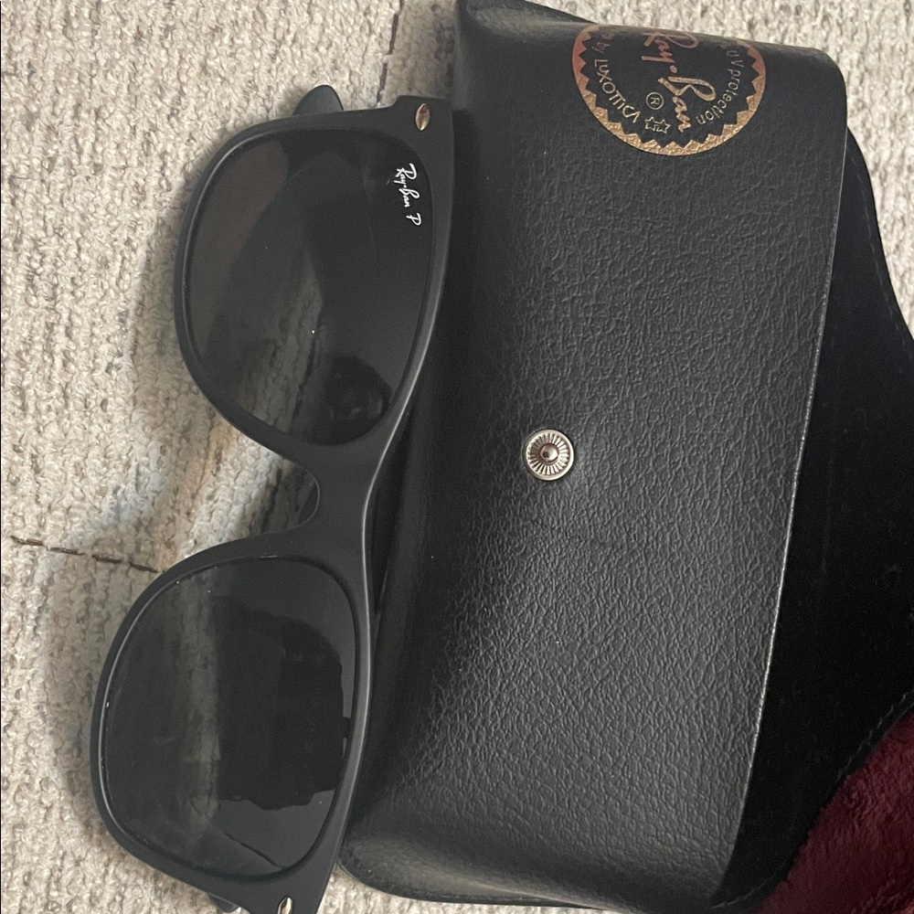 Ray-Ban Black Sunglasses with Leather Case